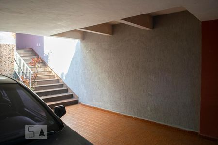 Casa à venda com 250m², 3 quartos e 2 vagasGARAGEM