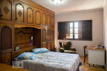 QUARTO 1 SUITE de casa à venda com 3 quartos, 250m² em Parque Sao Domingos, São Paulo