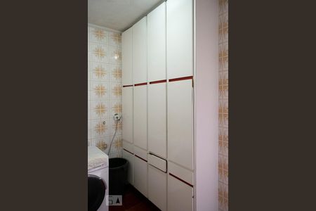 Casa à venda com 250m², 3 quartos e 2 vagasÁREA DE SERVIÇO