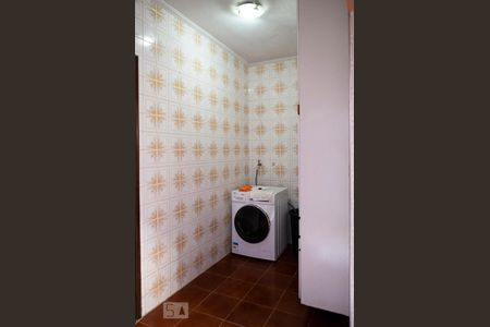 Casa à venda com 250m², 3 quartos e 2 vagasÁREA DE SERVIÇO