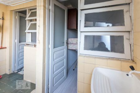 Apartamento à venda com 76m², 2 quartos e sem vaga Apartamento à venda com 76m², 2 quartos e sem vagaÁrea de serviço