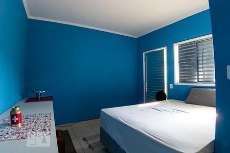 Sala/Quarto de casa para alugar com 1 quarto, 45m² em Jardim Teresa, São Paulo