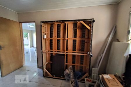 Casa à venda com 100m², 4 quartos e 2 vagas