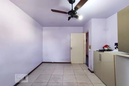 Casa à venda com 4 quartos, 100m² em Harmonia, Canoas