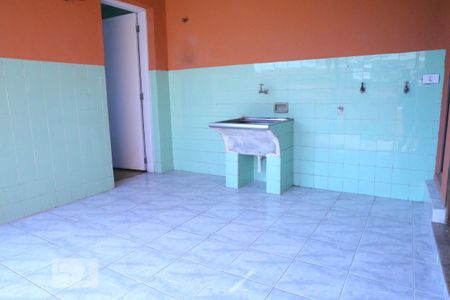 Casa à venda com 200m², 4 quartos e 2 vagasLavanderia