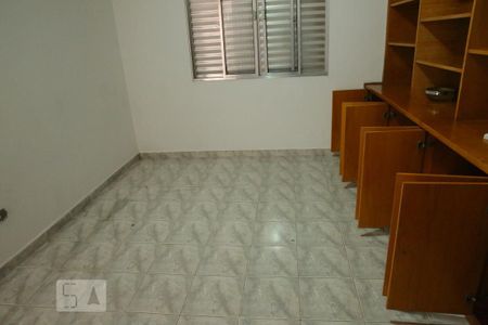 Casa à venda com 200m², 4 quartos e 2 vagasQuarto 4 - Suíte