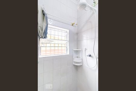 Banheiro de kitnet/studio para alugar com 1 quarto, 19m² em Jardim Aricanduva, São Paulo