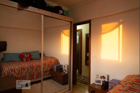 Apartamento à venda com 146m², 4 quartos e 1 vagaQuarto 2