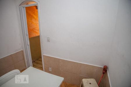 Casa de condomínio à venda com 182m², 4 quartos e 2 vagas Casa de condomínio à venda com 182m², 4 quartos e 2 vagasQuarto de Serviço