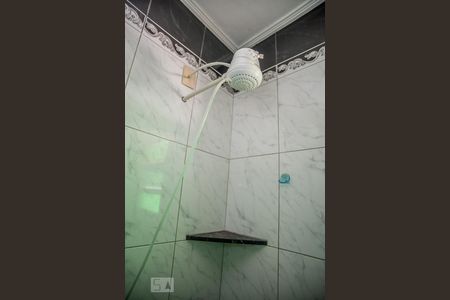 Casa de condomínio à venda com 182m², 4 quartos e 2 vagas Casa de condomínio à venda com 182m², 4 quartos e 2 vagasBanheiro Social