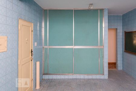 Apartamento para alugar com 90m², 3 quartos e 1 vaga Apartamento para alugar com 90m², 3 quartos e 1 vagaCozinha - Armários