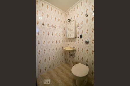 Apartamento à venda com 134m², 2 quartos e 2 vagasBanheiro 2