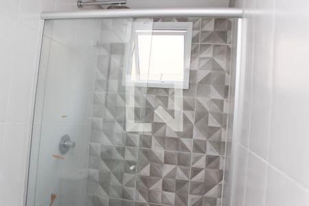 Casa de condomínio à venda com 140m², 3 quartos e 2 vagas Casa de condomínio à venda com 140m², 3 quartos e 2 vagasBanheiro da Suíte