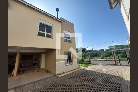 Casa de condomínio à venda com 140m², 3 quartos e 2 vagas Casa de condomínio à venda com 140m², 3 quartos e 2 vagasFachada da Casa