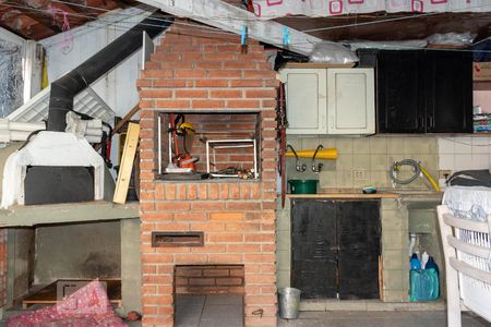 Casa à venda com 90m², 2 quartos e 1 vaga Casa à venda com 90m², 2 quartos e 1 vagaChurrasqueira