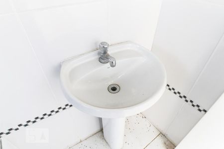 Casa para alugar com 190m², 2 quartos e 4 vagasBanheiro