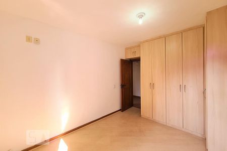 Apartamento à venda com 68m², 2 quartos e 1 vagaQuarto 2
