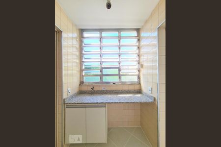 Apartamento à venda com 68m², 2 quartos e 1 vagaÁrea de Serviço