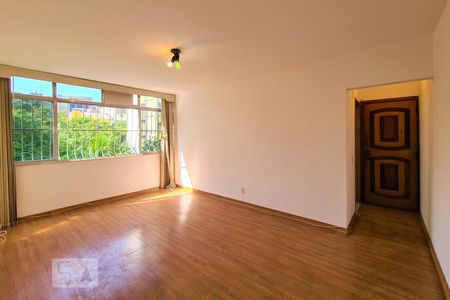 Sala de apartamento à venda com 2 quartos, 68m² em São Francisco Xavier, Rio de Janeiro