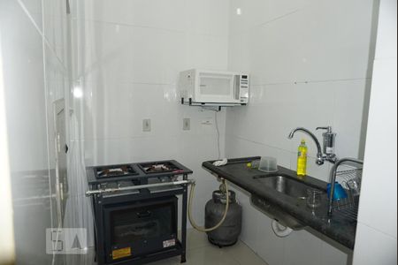 Casa de condomínio à venda com 150m², 5 quartos e 1 vagaSalão de Festa com Churrasqueira