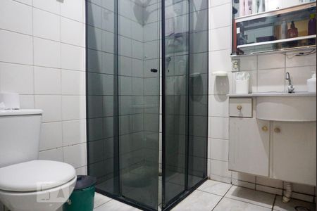 Casa de condomínio à venda com 150m², 5 quartos e 1 vagaCasa 1 - Banheiro Social