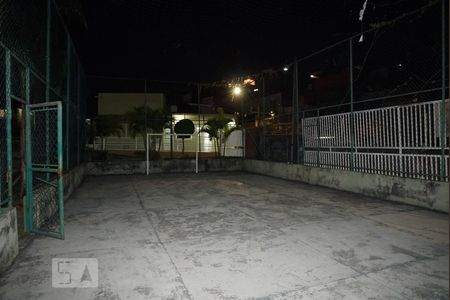 Casa de condomínio à venda com 150m², 5 quartos e 1 vagaÁrea comum - Quadra Esportiva