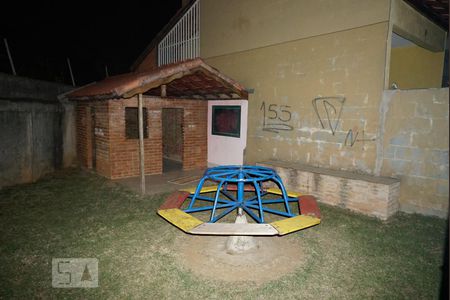 Casa de condomínio à venda com 150m², 5 quartos e 1 vagaÁrea Comum - Playground