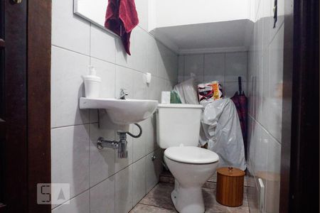 Casa 1 - Lavabo de casa de condomínio à venda com 5 quartos, 150m² em Vila Araguaia, São Paulo