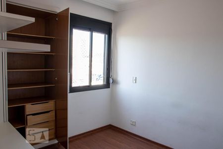 Apartamento à venda com 130m², 3 quartos e 2 vagasQuarto 2