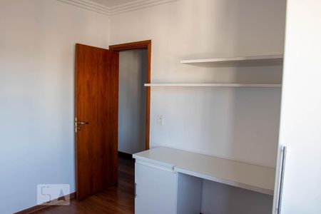 Apartamento à venda com 130m², 3 quartos e 2 vagasQuarto 2
