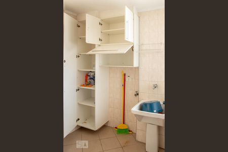 Apartamento à venda com 130m², 3 quartos e 2 vagasÁrea de Serviço