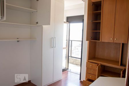 Apartamento à venda com 130m², 3 quartos e 2 vagasQuarto 3