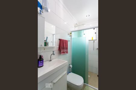 Banheiro de casa à venda com 3 quartos, 162m² em Santo Antônio, Osasco