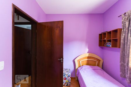 Casa à venda com 162m², 3 quartos e 2 vagas Casa à venda com 162m², 3 quartos e 2 vagasQuarto 2