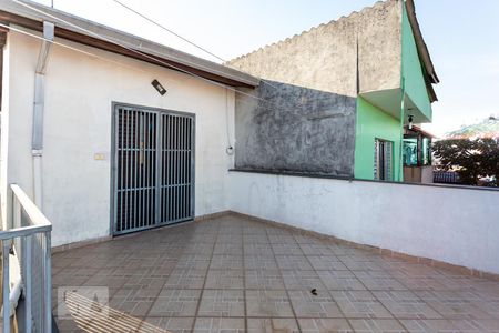 Casa à venda com 162m², 3 quartos e 2 vagas Casa à venda com 162m², 3 quartos e 2 vagasQuintal