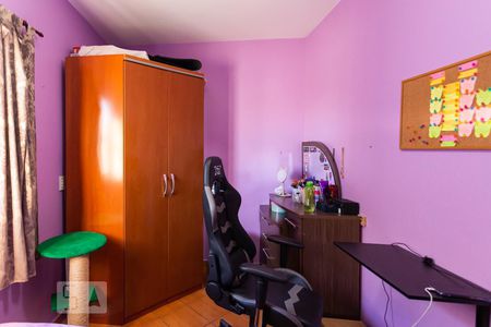 Casa à venda com 162m², 3 quartos e 2 vagas Casa à venda com 162m², 3 quartos e 2 vagasQuarto 2