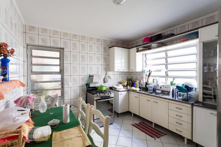 Casa à venda com 162m², 3 quartos e 2 vagas Casa à venda com 162m², 3 quartos e 2 vagasCozinha