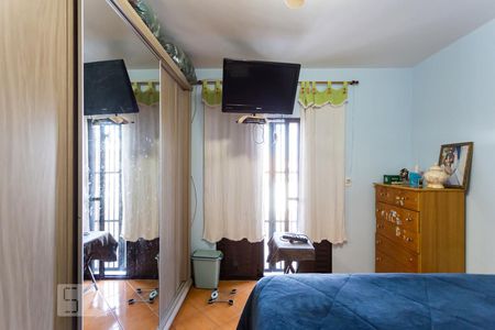 Casa à venda com 162m², 3 quartos e 2 vagas Casa à venda com 162m², 3 quartos e 2 vagasQuarto