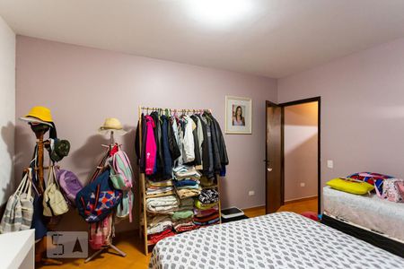 Casa à venda com 162m², 3 quartos e 2 vagas Casa à venda com 162m², 3 quartos e 2 vagasQuarto 3