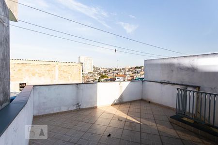Casa à venda com 162m², 3 quartos e 2 vagas Casa à venda com 162m², 3 quartos e 2 vagasQuintal