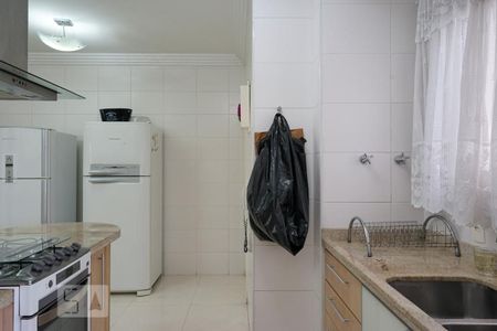 Apartamento para alugar com 234m², 4 quartos e 5 vagasCozinha