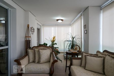 Apartamento para alugar com 234m², 4 quartos e 5 vagasVaranda gourmet