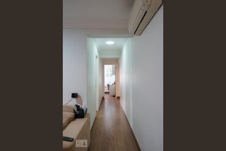 Apartamento para alugar com 234m², 4 quartos e 5 vagasCorredor