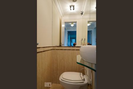 Apartamento para alugar com 234m², 4 quartos e 5 vagasLavabo