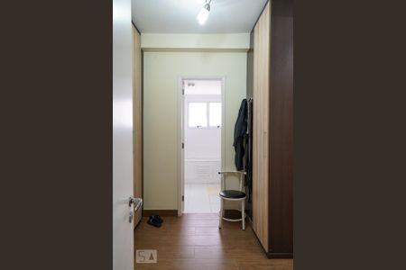 Apartamento para alugar com 234m², 4 quartos e 5 vagasCloset da suíte