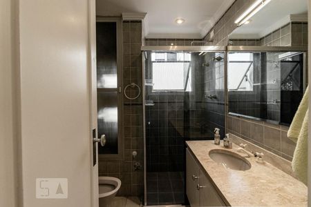Apartamento para alugar com 56m², 1 quarto e 1 vaga Apartamento para alugar com 56m², 1 quarto e 1 vagaBanheiro