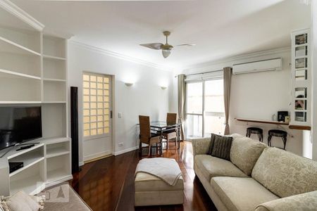 Sala de apartamento para alugar com 1 quarto, 56m² em Vila Nova Conceição, São Paulo