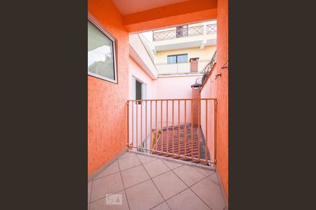 Casa à venda com 200m², 4 quartos e 2 vagasSacada do Quarto 3