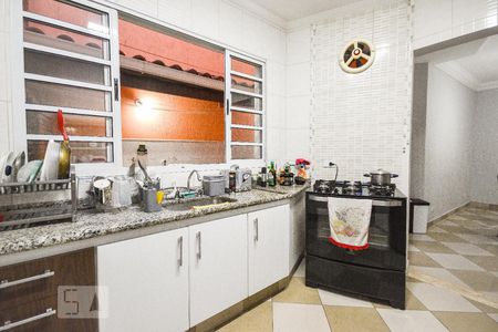 Casa à venda com 200m², 4 quartos e 2 vagasCozinha