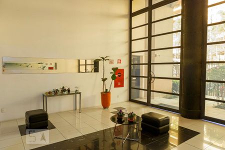 Apartamento à venda com 64m², 2 quartos e 1 vaga Apartamento à venda com 64m², 2 quartos e 1 vagaHall de Entrada